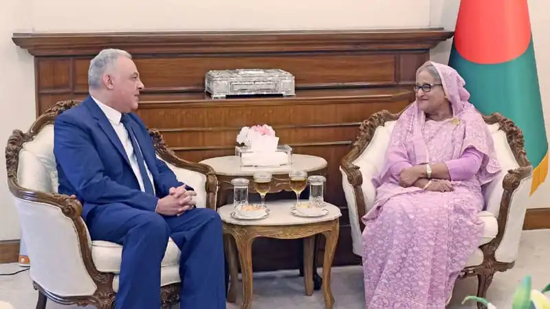 প্রধানমন্ত্রী ও পররাষ্ট্র মন্ত্রী বৈঠক করছেন. Channel i News - চ্যানেল আই নিউজ
