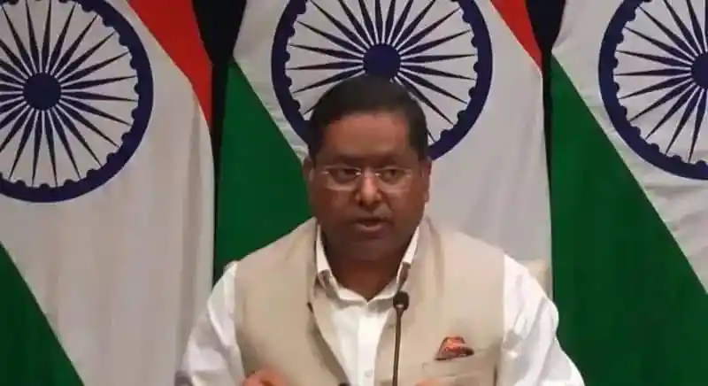ভারতীয় প্রতিনিধি বাংলাদেশের সাথে দ্বিপাক্ষিক সম্পর্কের বিষয়ে আলোচনা করছেন. Channel i News - চ্যানেল আই নিউজ