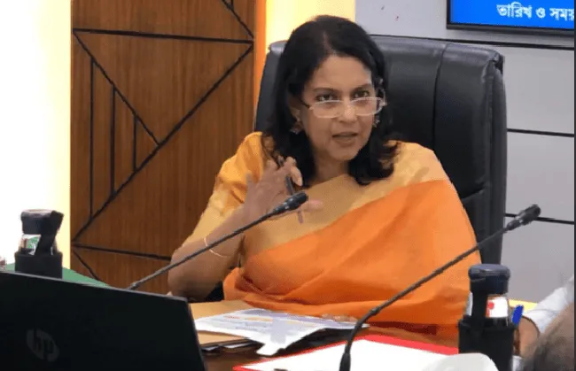 পানিসম্পদ উপদেষ্টা নদীভাঙন রোধে আলোচনা করছেন. Channel i News - চ্যানেল আই নিউজ