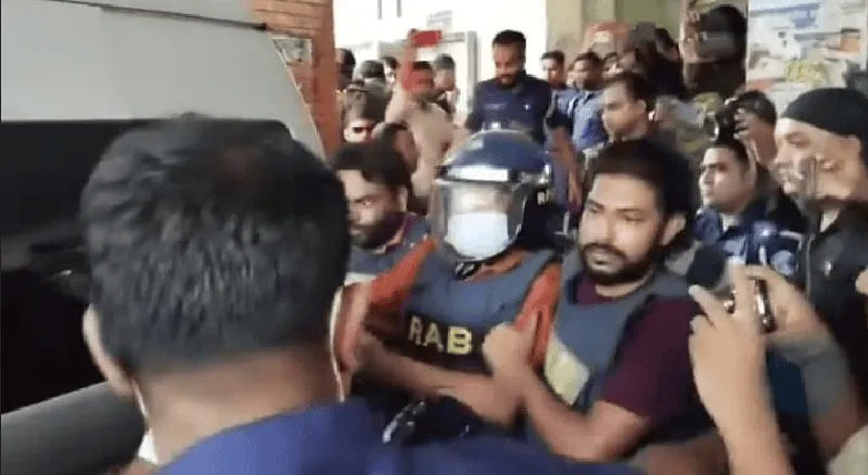 কারাগারে থাকা আবদুর রহমান বদি ও তার সমর্থকরা. Channel i News - চ্যানেল আই নিউজ