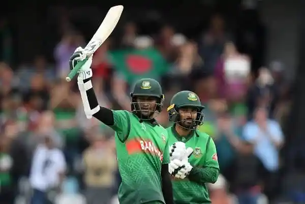 বাংলাদেশ ক্রিকেটার সাকিব আল হাসান ও লিটন দাস উদযাপন করছেন. Channel i News - চ্যানেল আই নিউজ