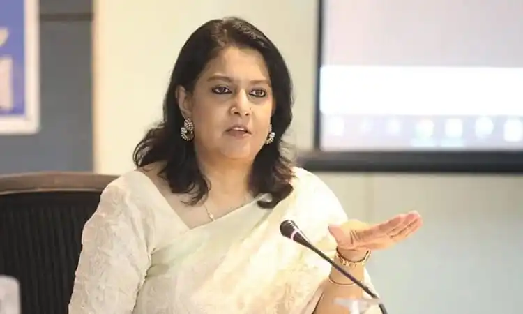 উপদেষ্টা অন্তর্বর্তী সরকারের মেয়াদ নিয়ে আলোচনা করছেন. Channel i News - চ্যানেল আই নিউজ