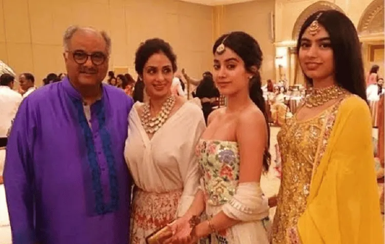 শ্রীদেবীর জন্মদিনে তার স্মরণে পুরো পরিবার ছবি. Channel i News - চ্যানেল আই নিউজ