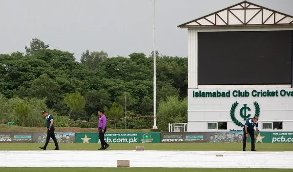 ক্রিকেটাররা পাকিস্তানে ম্যাচের জন্য প্রস্তুতি নিচ্ছেন. Channel i News - চ্যানেল আই নিউজ