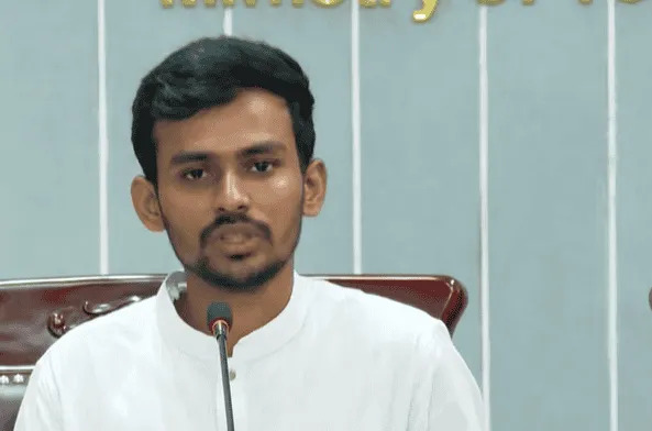 আসিফ মাহমুদ বিশ্বকাপ আয়োজনের জন্য বিসিবিকে পথ দেখাচ্ছেন. Channel i News - চ্যানেল আই নিউজ