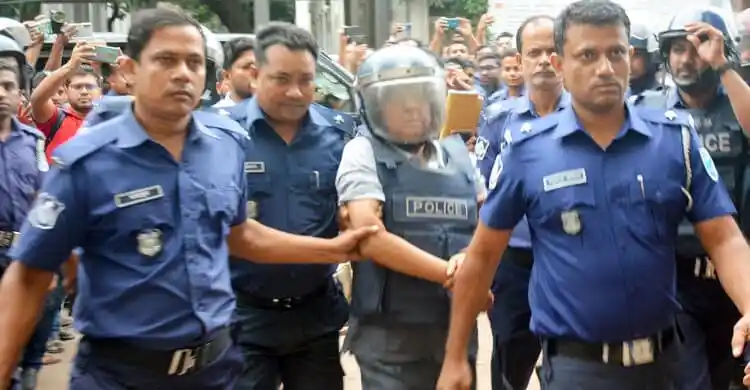 গোলাম দস্তগীর গাজী রিমান্ডে, পুলিশ escorting him. Channel i News - চ্যানেল আই নিউজ