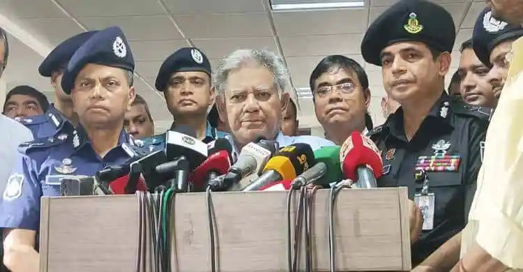 বাংলাদেশ পুলিশের কর্মকর্তাদের প্রেস ব্রিফিং, মিডিয়া সম্মেলন. Channel i News - চ্যানেল আই নিউজ
