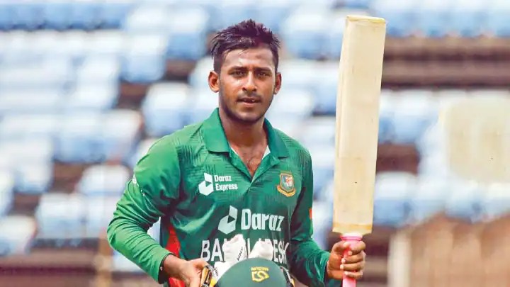 বাংলাদেশ ক্রিকেটার মাহফুজ ব্যাট হাতে প্রস্তুত. Channel i News - চ্যানেল আই নিউজ