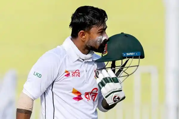 বাংলাদেশের ক্রিকেটার লিটন দাসের ছবি, সিরিজের সেঞ্চুরির জন্য উল্লাসে মেতে উঠেছেন. Channel i News - চ্যানেল আই নিউজ