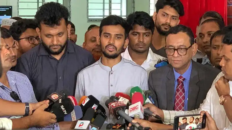 জনপ্রিয় নেতা ও উপদেষ্টা আসিফের সঙ্গে সাংবাদিকদের সাক্ষাৎকার. Channel i News - চ্যানেল আই নিউজ