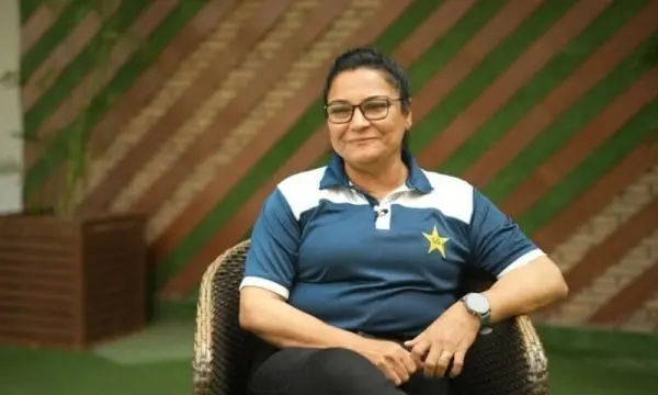 পাকিস্তানের প্রথম নারী আম্পায়ার সালিমা, আইসিসির প্যানেলে নির্বাচিত. Channel i News - চ্যানেল আই নিউজ