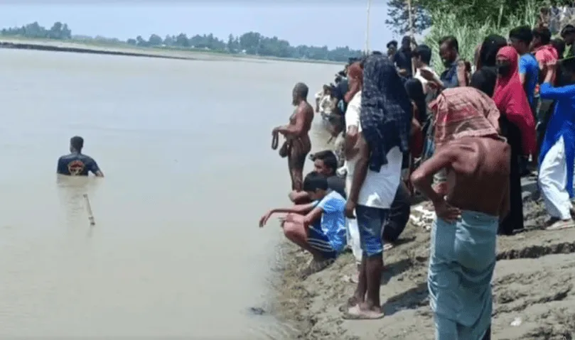 নৌকার সাথে সংঘর্ষের ঘটনায় নিখোঁজ ব্যক্তির মরদেহ উদ্ধার. Channel i News - চ্যানেল আই নিউজ
