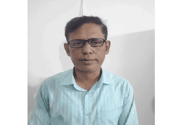 টেকনাফে গ্রেপ্তার হওয়া সাবেক ওসি আবুল হাসান. Channel i News - চ্যানেল আই নিউজ