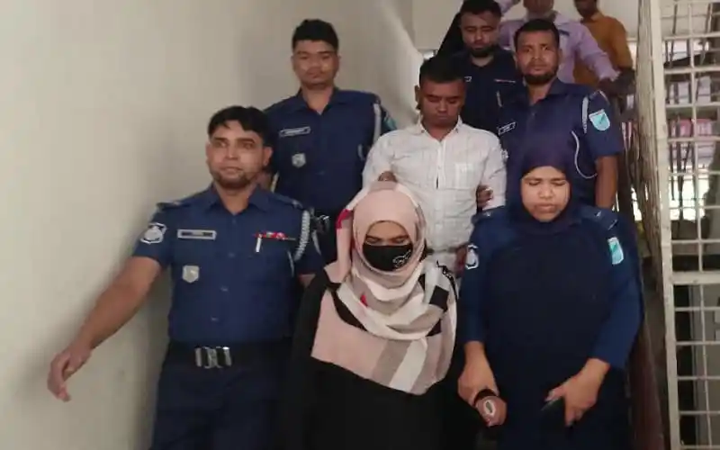 কিশোরগঞ্জে স্বামী হত্যার অভিযোগে স্ত্রী ও প্রেমিকের গ্রেফতার. Channel i News - চ্যানেল আই নিউজ