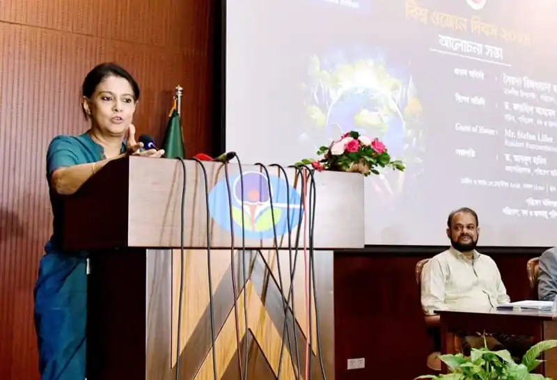 পরিবেশ উপদেষ্টার পরিবেশবান্ধব এসি ও ফ্রিজ ব্যবহারের আহ্বান জানাচ্ছেন. Channel i News - চ্যানেল আই নিউজ