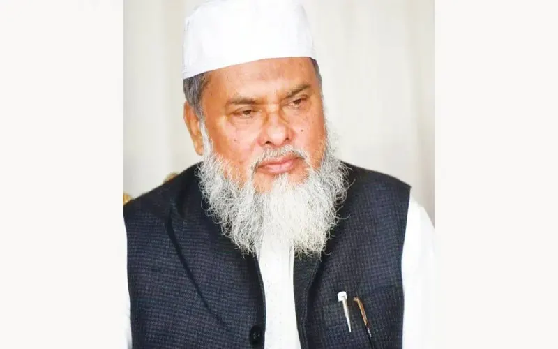 ধর্ম উপদেষ্টা হজের খরচ কমানোর জন্য আলোচনা করছেন. Channel i News - চ্যানেল আই নিউজ