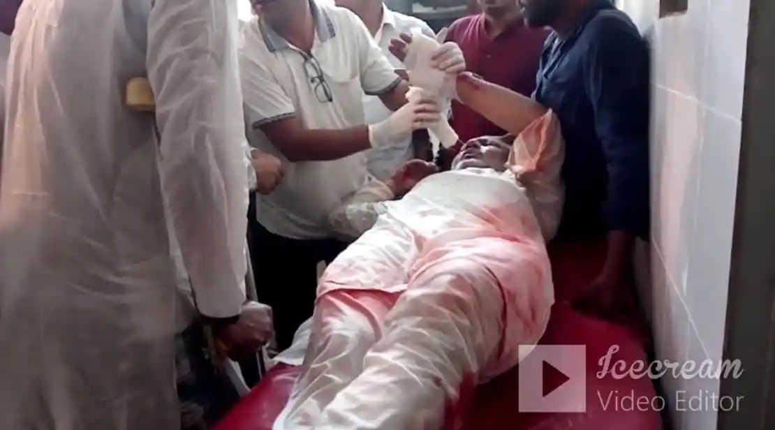গোপালগঞ্জে বিএনপি নেতাকর্মীদের উপর হামলার ছবি. Channel i News - চ্যানেল আই নিউজ