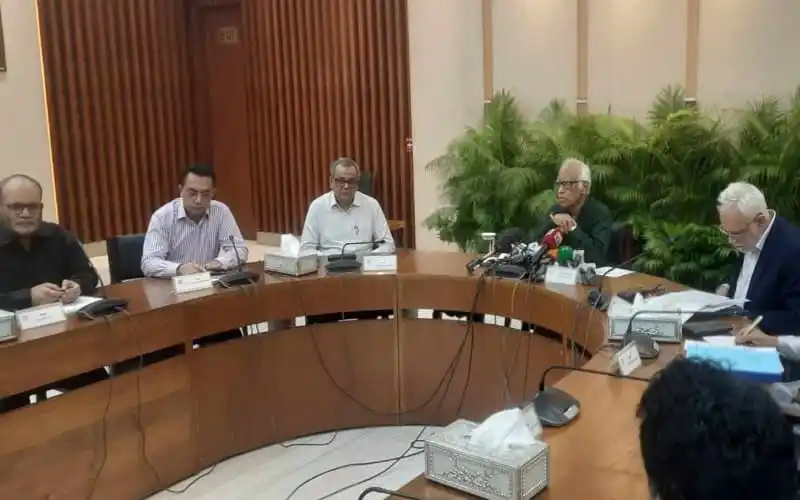 বাংলাদেশ পরিকল্পনা উপদেষ্টা সভা অনুষ্ঠিত, আলোচনায় বিভিন্ন কর্মকর্তা. Channel i News - চ্যানেল আই নিউজ