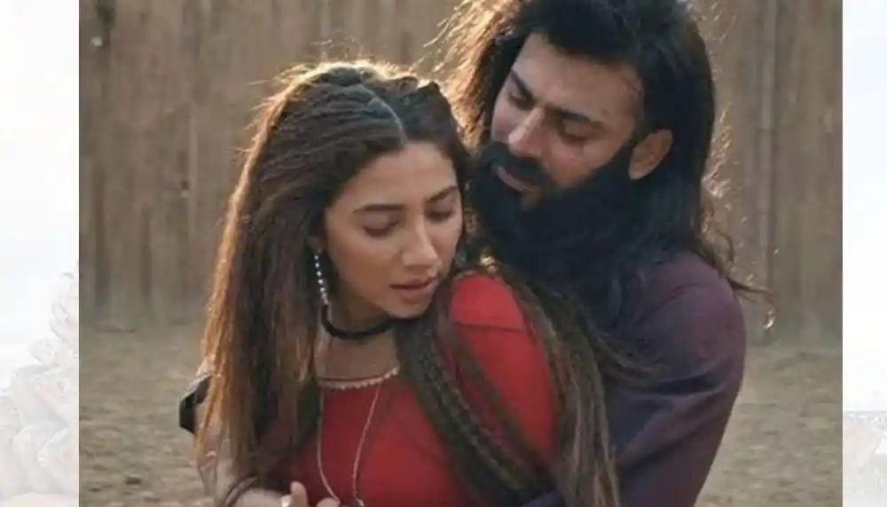 ভারতের নিষেধাজ্ঞা নিয়ে ছবি, দুই ব্যক্তি একে অপরকে জড়িয়ে ধরেছেন. Channel i News - চ্যানেল আই নিউজ