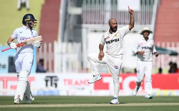 বাংলাদেশ ক্রিকেটাররা মাঠে উল্লাসে, খেলা চলাকালে আনন্দ প্রকাশ. Channel i News - চ্যানেল আই নিউজ