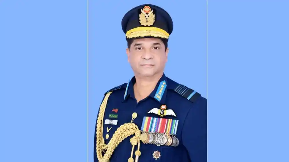 বিমান বাহিনী প্রধানের জাপান সফর শেষে দেশে ফিরেছেন।. Channel i News - চ্যানেল আই নিউজ