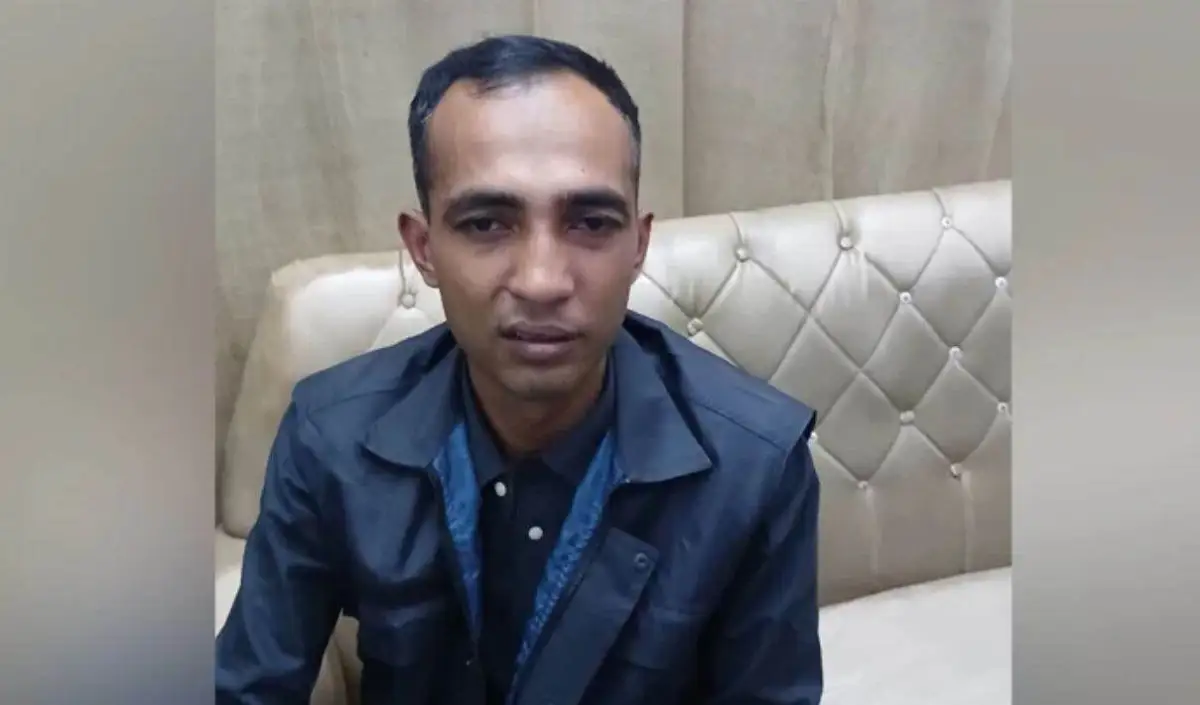 মির্জা ফখরুলের এপিএস পরিচয়ে চাঁদাবাজি, পুলিশে সোপর্দ. Channel i News - চ্যানেল আই নিউজ