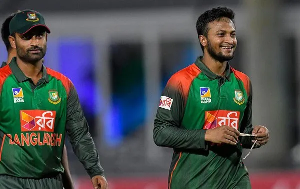 বাংলাদেশ ক্রিকেটার তামিম ও সাকিব অনুশীলনে অংশগ্রহণ করছেন. Channel i News - চ্যানেল আই নিউজ