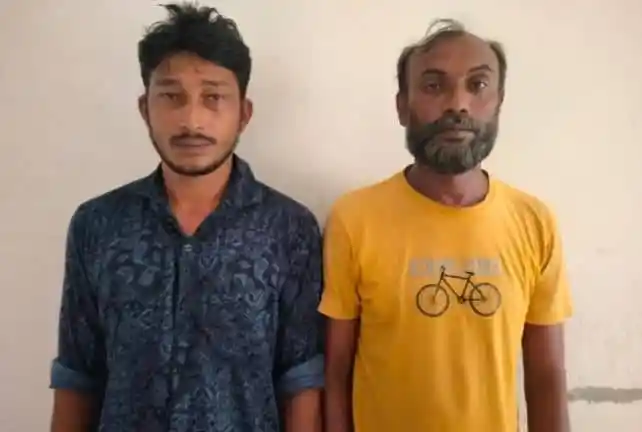 আড়াই লাখ জাল টাকাসহ দুইজন গ্রেপ্তার, গোপালগঞ্জে. Channel i News - চ্যানেল আই নিউজ