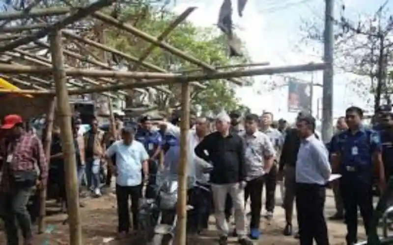 প্রতিবাদে অংশ নেওয়া মানুষজন পার্বত্য চট্টগ্রামে সহিংসতার বিরুদ্ধে. Channel i News - চ্যানেল আই নিউজ