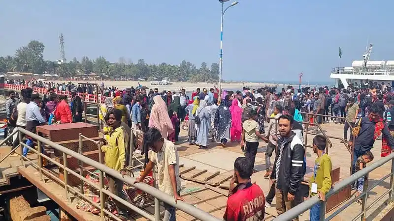 সেন্ট মার্টিনে পর্যটকদের ভিড়, সুন্দরবনের নৈসর্গিক দৃশ্য. Channel i News - চ্যানেল আই নিউজ