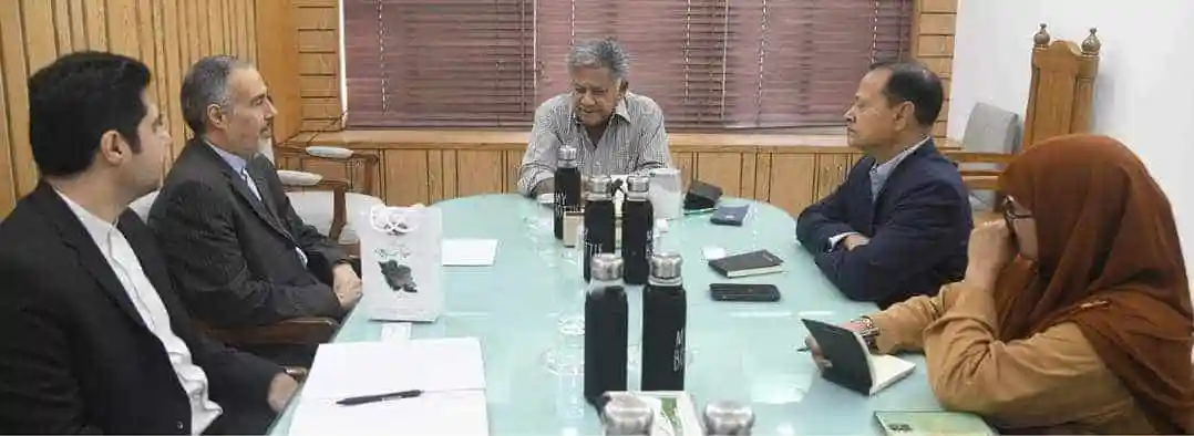 নৌপরিবহন ও শ্রম উপদেষ্টার সাথে ইরানের রাষ্ট্রদূতের সৌজন্য সাক্ষাত. Channel i News - চ্যানেল আই নিউজ