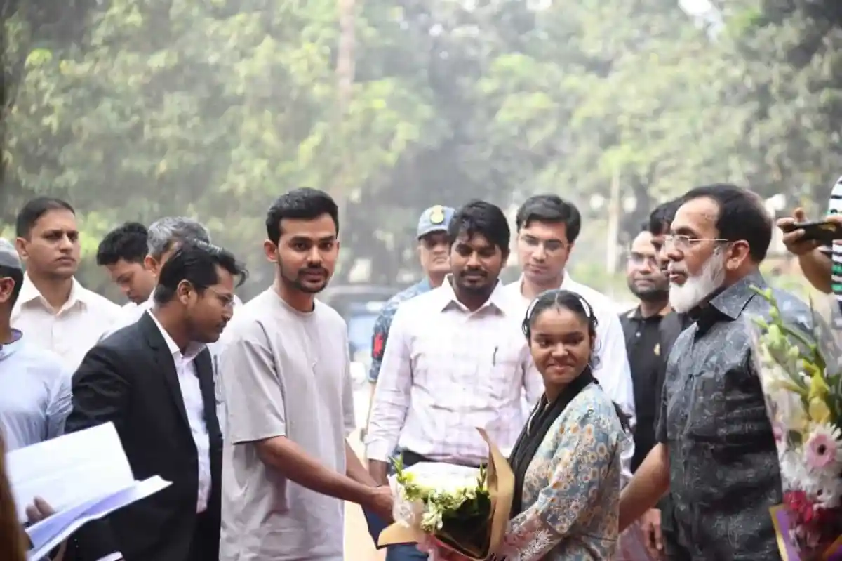 শহীদদের স্মরণে শহীদ পরিবারের সদস্যদের সংবর্ধনা অনুষ্ঠান. Channel i News - চ্যানেল আই নিউজ