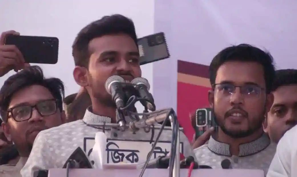 উপদেষ্টা আসিফ কুমিল্লা বিভাগ নিয়ে আশার কথা বলছেন. Channel i News - চ্যানেল আই নিউজ