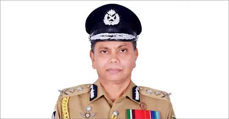 আইজিপি ইন্টারপোল সম্মেলনে যোগ দিতে ঢাকা থেকে রওনা দিলেন. Channel i News - চ্যানেল আই নিউজ