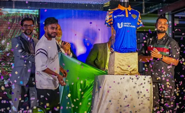 বিপিএলের উদ্বোধনী অনুষ্ঠানে অতিথি ও খেলোয়াড়রা উপস্থিত. Channel i News - চ্যানেল আই নিউজ