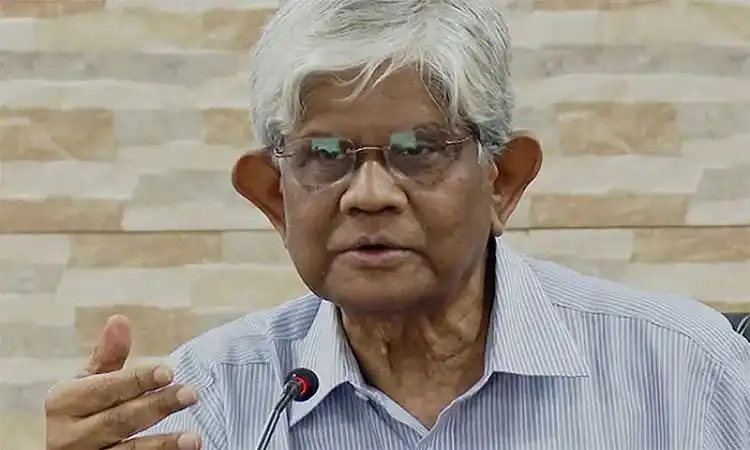 অর্থ উপদেষ্টার সাক্ষাৎকারে বক্তব্য প্রদান করছেন. Channel i News - চ্যানেল আই নিউজ