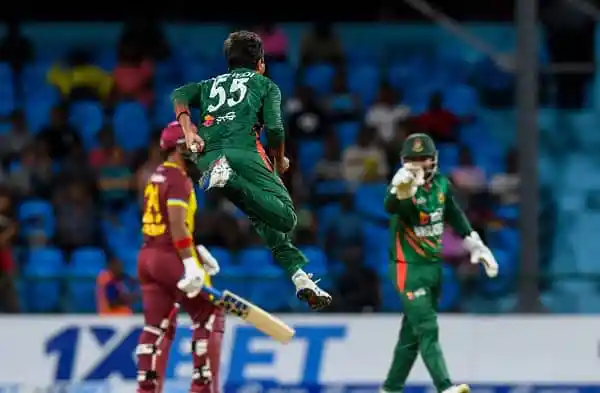 বাংলাদেশের ক্রিকেটার লিটন উল্লাসে জিতেছেন সিরিজ. Channel i News - চ্যানেল আই নিউজ