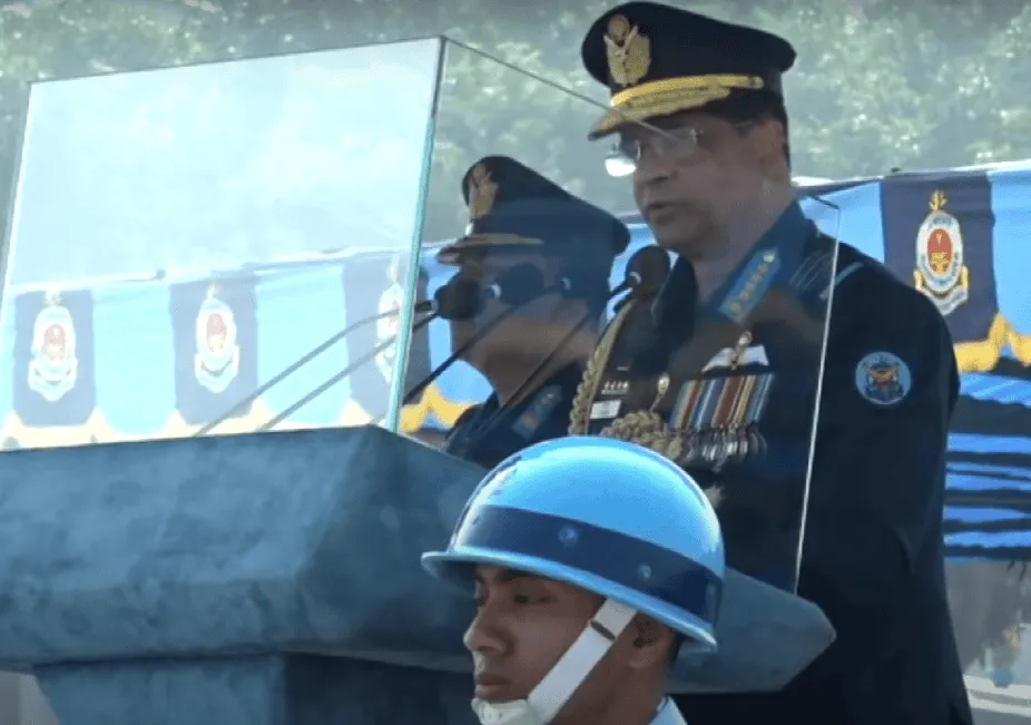 বিমান বাহিনী প্রধান সার্বভৌমত্ব রক্ষায় সক্ষমতা প্রকাশ করছেন. Channel i News - চ্যানেল আই নিউজ