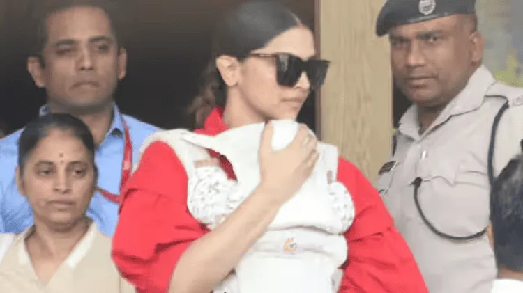দীপিকা তার মেয়েকে কোলে নিয়ে প্রকাশ্যে আসছেন. Channel i News - চ্যানেল আই নিউজ