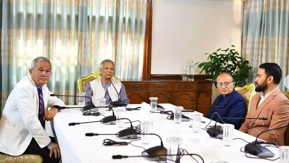 প্রধান উপদেষ্টা ও পার্বত্য অঞ্চলের নেতাদের বৈঠক. Channel i News - চ্যানেল আই নিউজ