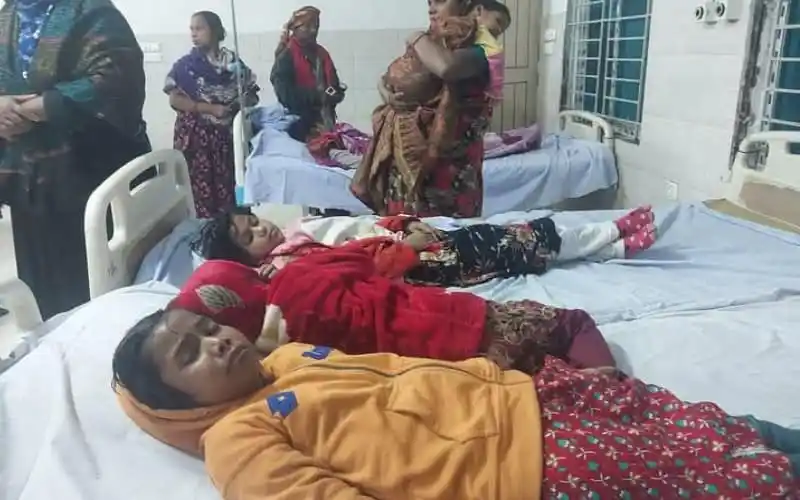 গোপালগঞ্জে শিশুদের অসুস্থতা, হাসপাতালে চিকিৎসাধীন. Channel i News - চ্যানেল আই নিউজ