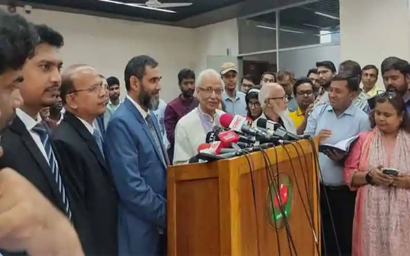 বদিউল আলম স্থানীয় সরকার নির্বাচন নির্দলীয় করার প্রস্তাব দেন. Channel i News - চ্যানেল আই নিউজ