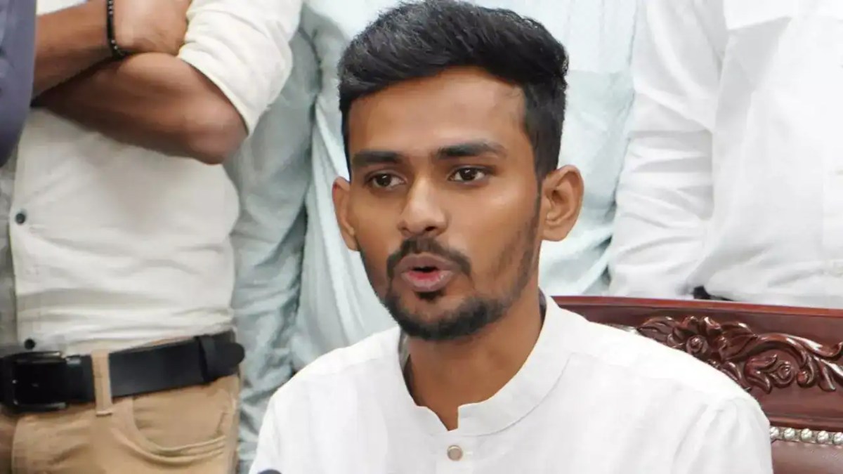 নগর ভবনের শূন্য কক্ষগুলোতে দাপ্তরিক কার্যক্রমের জন্য প্রস্তুত. Channel i News - চ্যানেল আই নিউজ