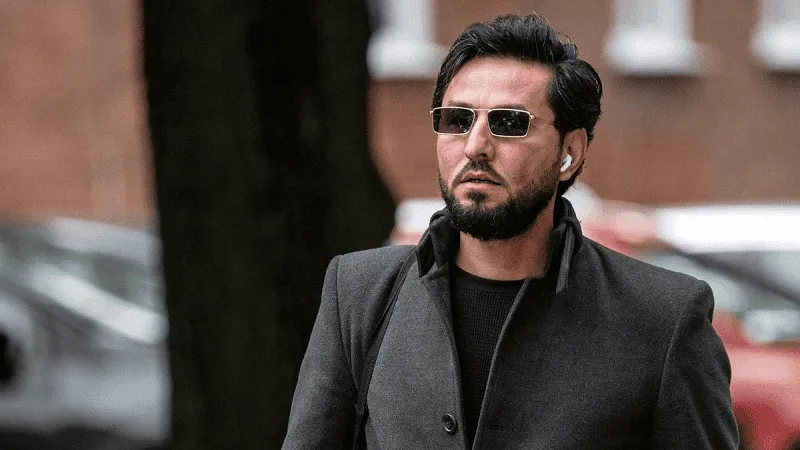 নিরাপত্তা বাহিনীর সদস্যের ছবি, sunglasses পরা পুরুষ. Channel i News - চ্যানেল আই নিউজ