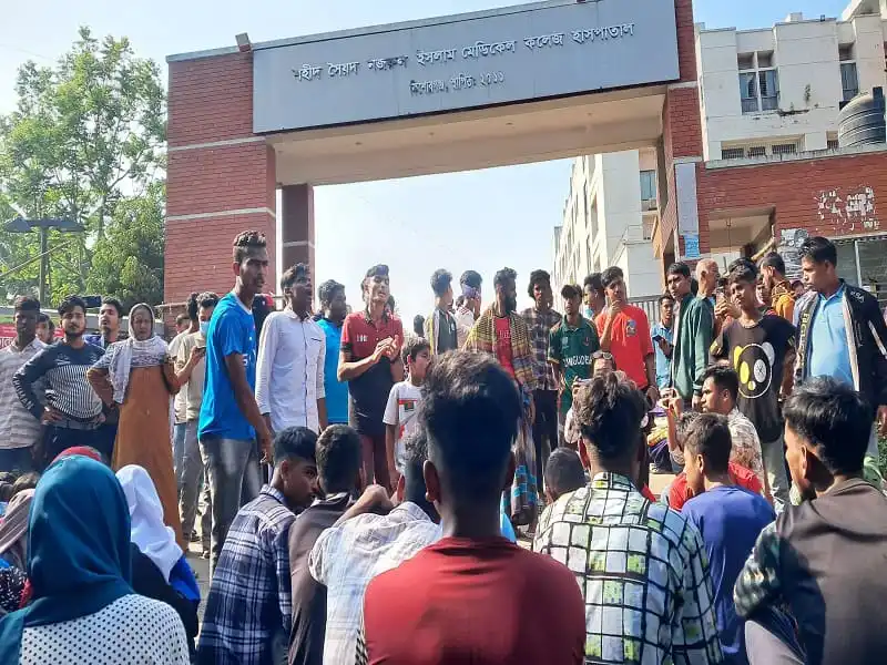 হাসপাতালে রোগীদের জন্য ভিড়, অভিযোগের মুখে হাসপাতাল কর্তৃপক্ষ. Channel i News - চ্যানেল আই নিউজ
