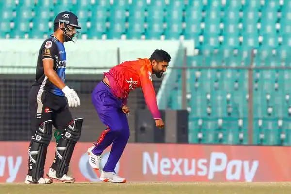 বাংলাদেশ ক্রিকেটাররা মাঠে অনুশীলন করছে, প্রস্তুতি নিচ্ছে. Channel i News - চ্যানেল আই নিউজ