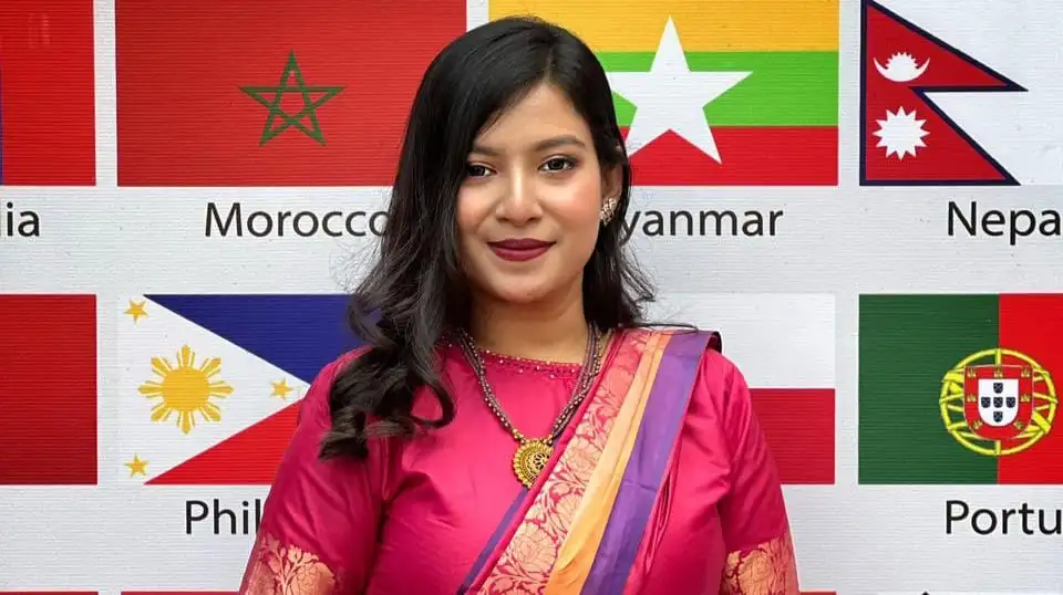 আন্তর্জাতিক ফিল্ম উৎসবের অনুষ্ঠানে অংশগ্রহণকারী নারী. Channel i News - চ্যানেল আই নিউজ