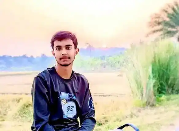নববর্ষ উদযাপন করতে গিয়ে ছাদ থেকে পড়ে এসএসসি পরীক্ষার্থী নিহত. Channel i News - চ্যানেল আই নিউজ