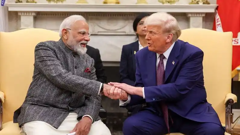 ভারতের প্রধানমন্ত্রী মোদি ও মার্কিন প্রেসিডেন্ট ট্রাম্পের সাক্ষাৎ. Channel i News - চ্যানেল আই নিউজ