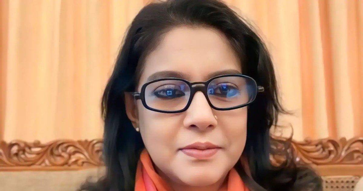 পরিবেশ উপদেষ্টা বোটানিক্যাল গার্ডেনে প্রকৃতি সংরক্ষণের গুরুত্ব ব্যাখ্যা করছেন. Channel i News - চ্যানেল আই নিউজ